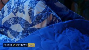 brazzers full hd feels good to