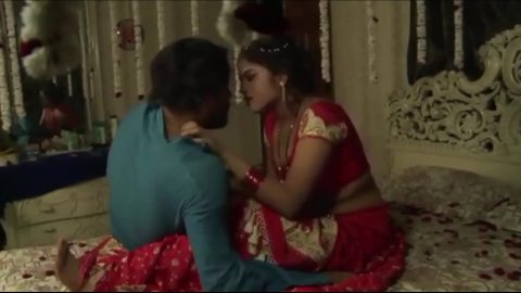 https://www.xxxvideosex.net/indiancollegegirls-ki-pahli-raat-hi/