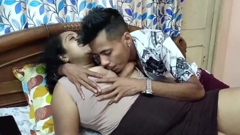 https://www.xxxvideosex.net/www-xxx-hindi-with-teen-indian/