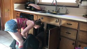 lucky plumber fucked by redwap2 com