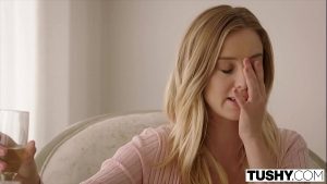 xxx sofiya intern gape for a huge