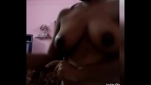 एक्स एक्स एक्स वीडियो दिखाएं