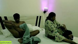 hindi sex video sex sex sexy wife at hotel